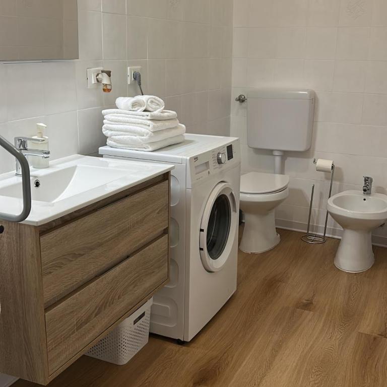 Ripa Grande Apartment - One-Bedroom Apartment - 13