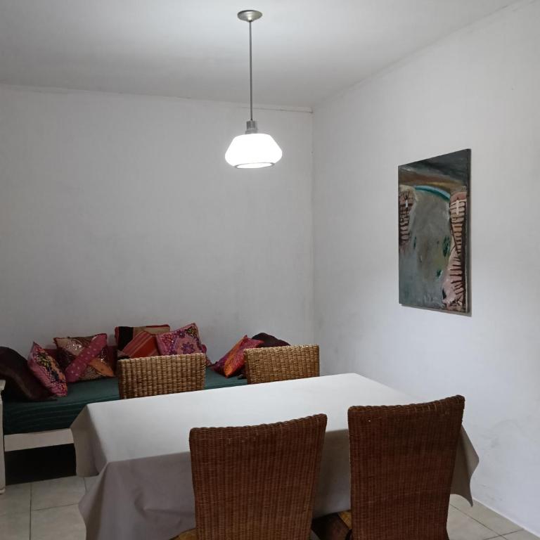 Encasa - Casa de 2 dormitorios - 2