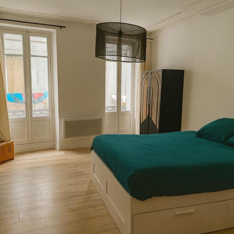 Bel appartement 1er étage climatisé au centre ville de Carpentras - Appartement 1 Chambre - 8