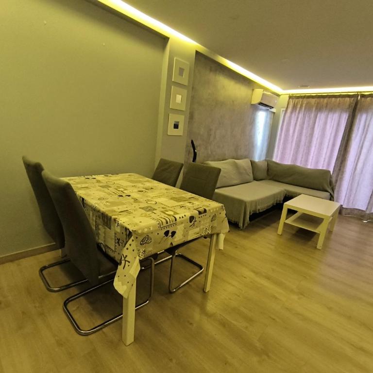 Apartamento 3 Dormitorios con Terraza - Apartamento de 3 dormitorios - 2