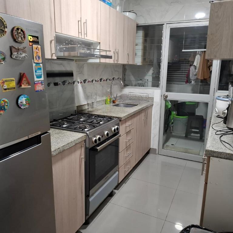 Check in temprano, vista a parque y estadio, cochera - Apartamento de 3 dormitorios - 5