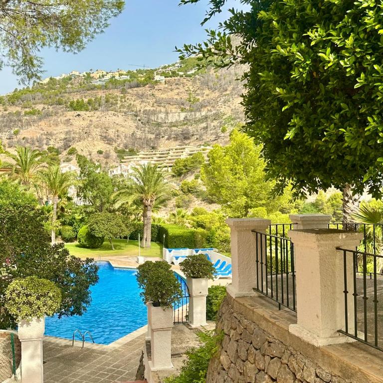 Apartamento con terraza y vistas al mar en Altea Mascarat Piscina, parking y cerca de la playa - Apartamento de 2 dormitorios - 20