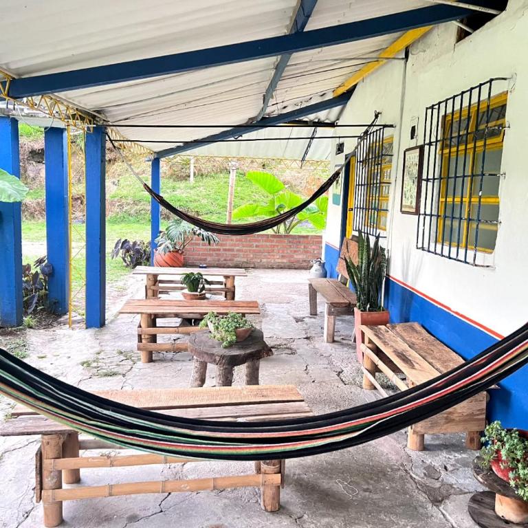 Las Hamacas Mountain Hostal zona de camping - Tent - 3