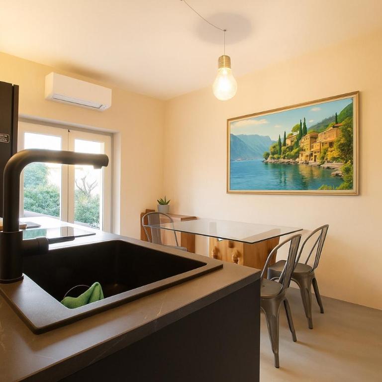 MB&B Relax Rooms - Villa Segala - Large Double Room - 3