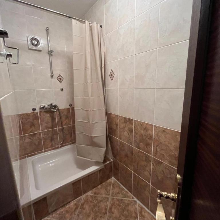 StayBihac - Four-Room Apartment - 29