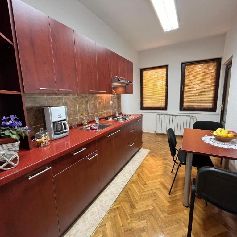StayBihac - Four-Room Apartment - 31