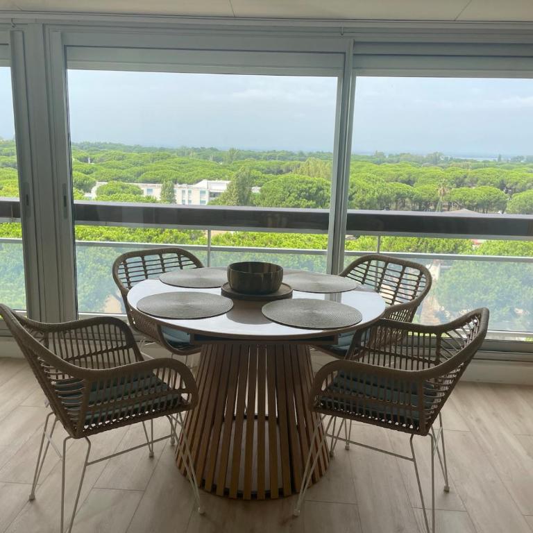 Vue panoramique pour ce grand studio en centre ville - Deluxe Studio - 30