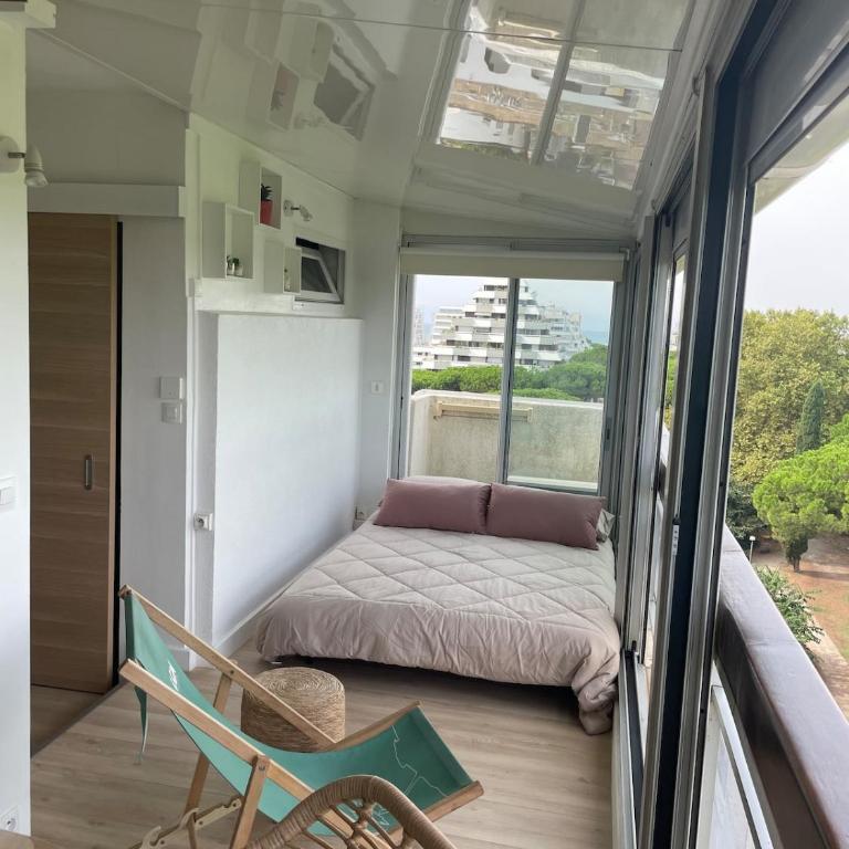 Vue panoramique pour ce grand studio en centre ville - Deluxe Studio - 37