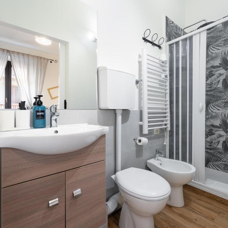 MusArt - Camera Matrimoniale con Bagno Privato - 11