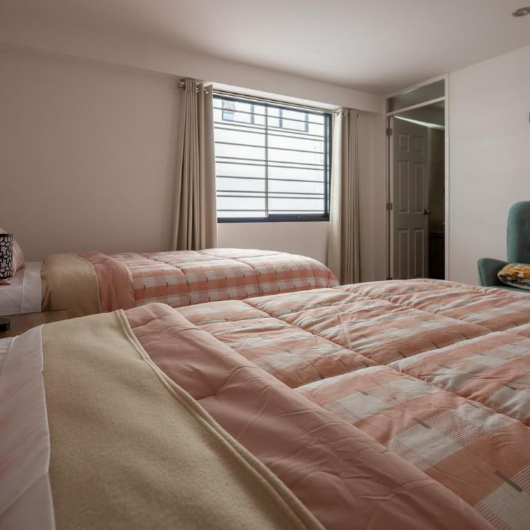 Modern apartment - 10 Min to City Center - Three-Bedroom Apartment with Mountain View - 16