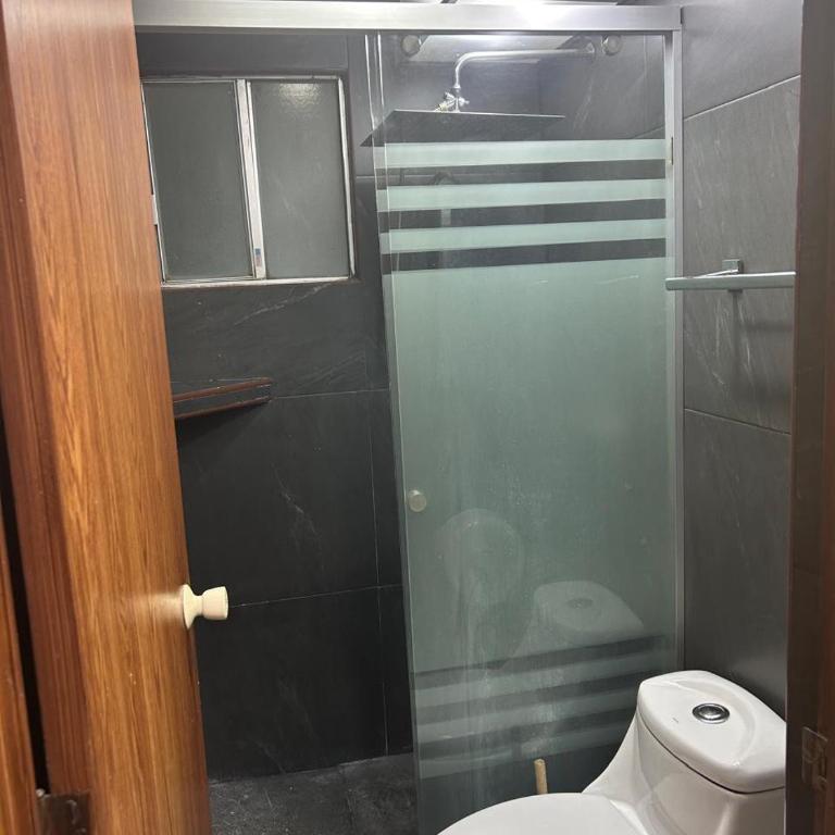 Departamento cómodo tranquilo - Apartamento de 2 dormitorios - 21