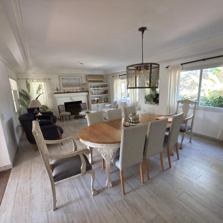 Alquiler temporario Yerba Buena - Country del Golf - Four-Bedroom House - 5
