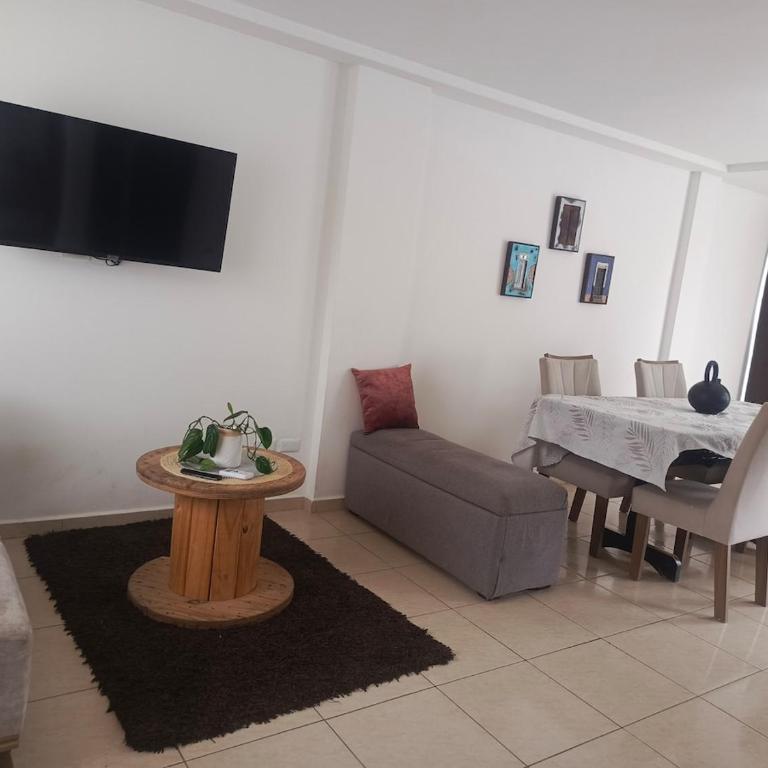 Urbanización Ceibo Real - Casa de 3 dormitorios - 1