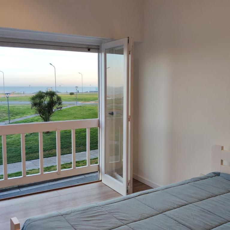 Departamento Moderno Vista al Mar 2 - Apartment with Sea View - 1