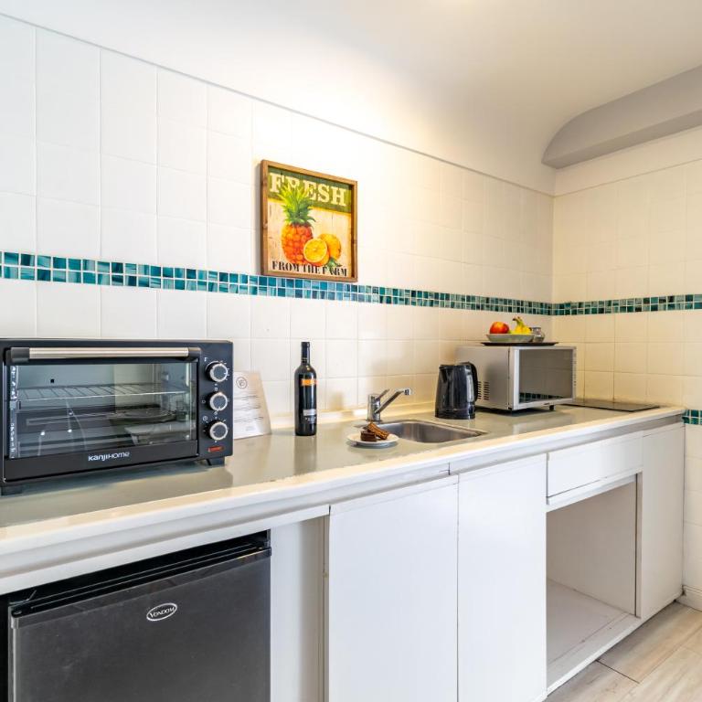 Corazón de Retiro, con cochera piscina y sauna - Habitación Familiar Superior - 23