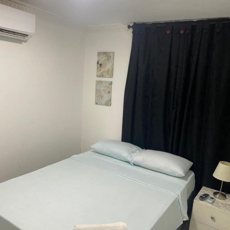 Habitación Cerca al Aeropuerto #3 - Double Room - 2