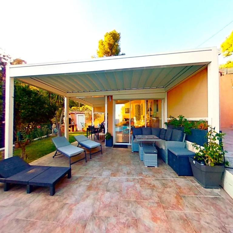 Holiday Home in Carqueiranne by the Sea - Maison de Vacances 2 Chambres - 26