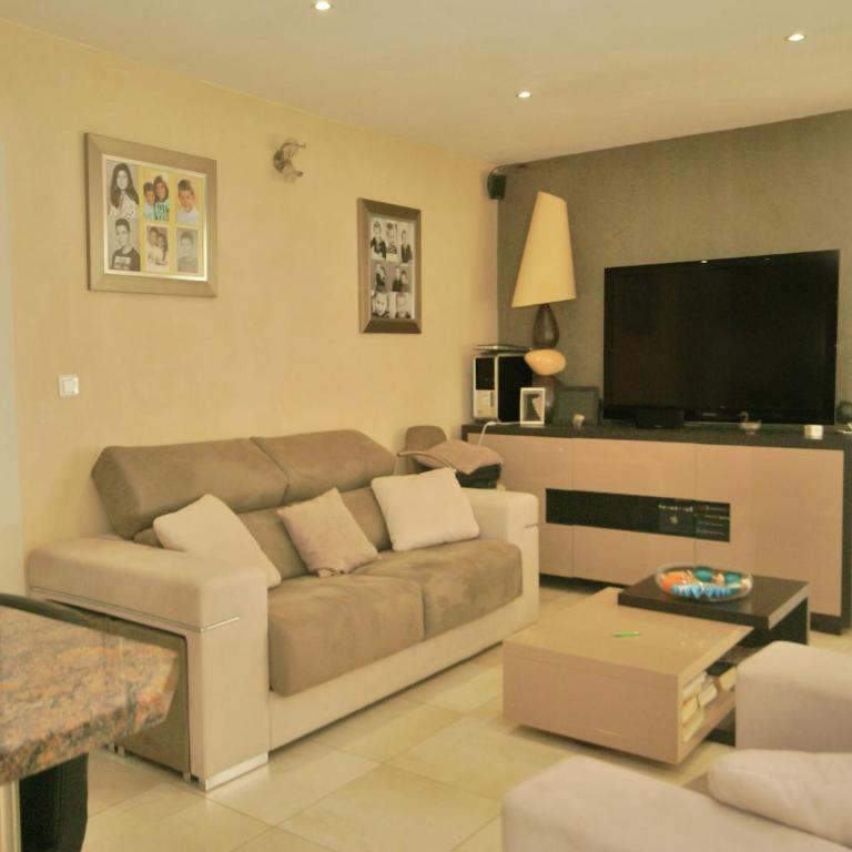 Holiday Home in Carqueiranne by the Sea - Maison de Vacances 2 Chambres - 2