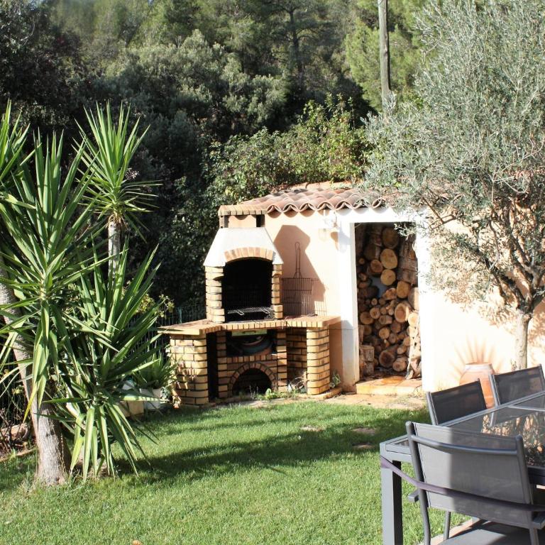 Holiday Home in Carqueiranne by the Sea - Maison de Vacances 2 Chambres - 20
