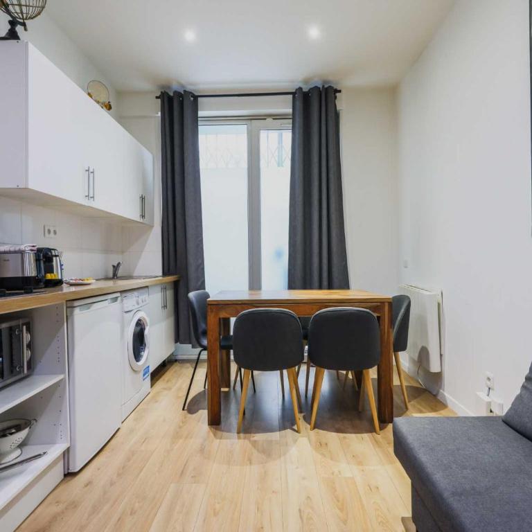 Magnificent apt - 1BD 6P - Auteuil Quai de Seine - Apartamento - 6
