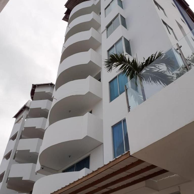 Dept familiar a pasos de la playa con auto check in - Apartamento de 3 dormitorios - 2