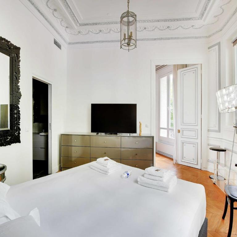 Magnificent Appt - 2BD 4P - Georges V Champs-Élysées - Apartment - 9