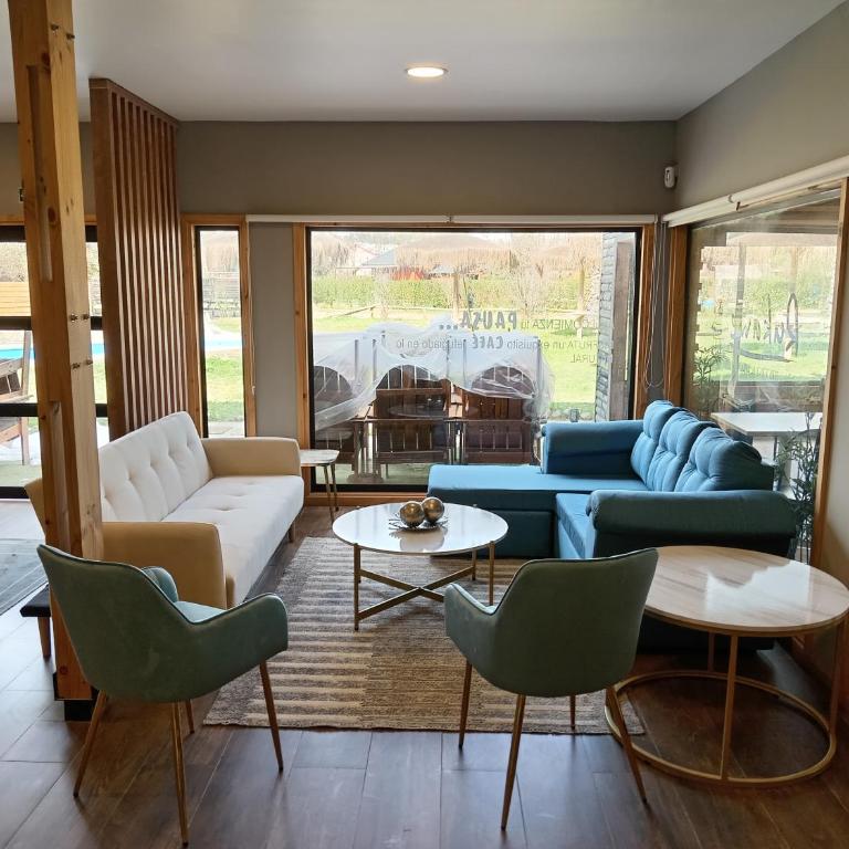 Rukawe Quillon - Three-Bedroom Home - 9