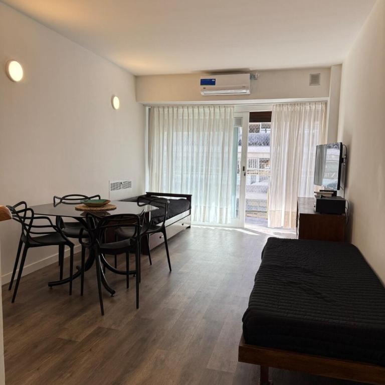 Mar del Plata Department - - One-Bedroom Apartment - 11