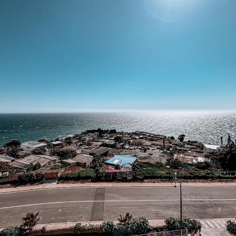 Apartment with awesome beach views - Apartment - 24