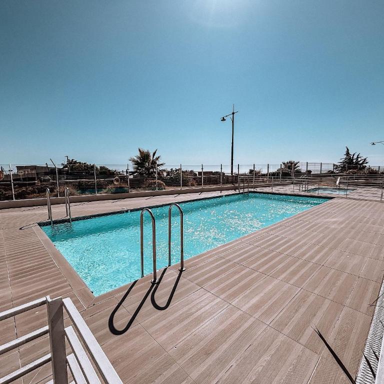 Apartment with awesome beach views - Apartment - 25