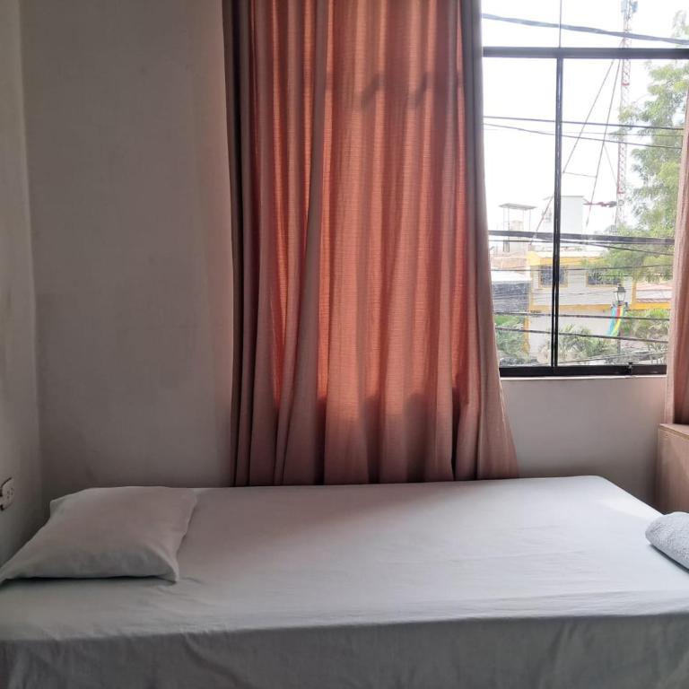 Hospedaje bolognesi - Habitación Doble - 2 camas - 8