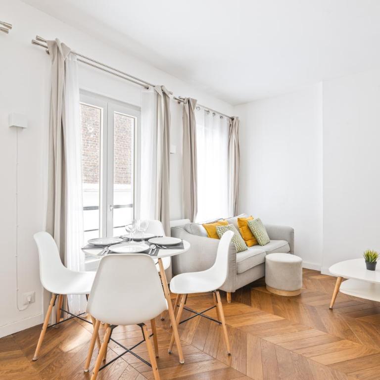 Place de la Concorde Luxurious Apartment 2BR-6P Free Netflix - Appartement 2 Chambres - 4
