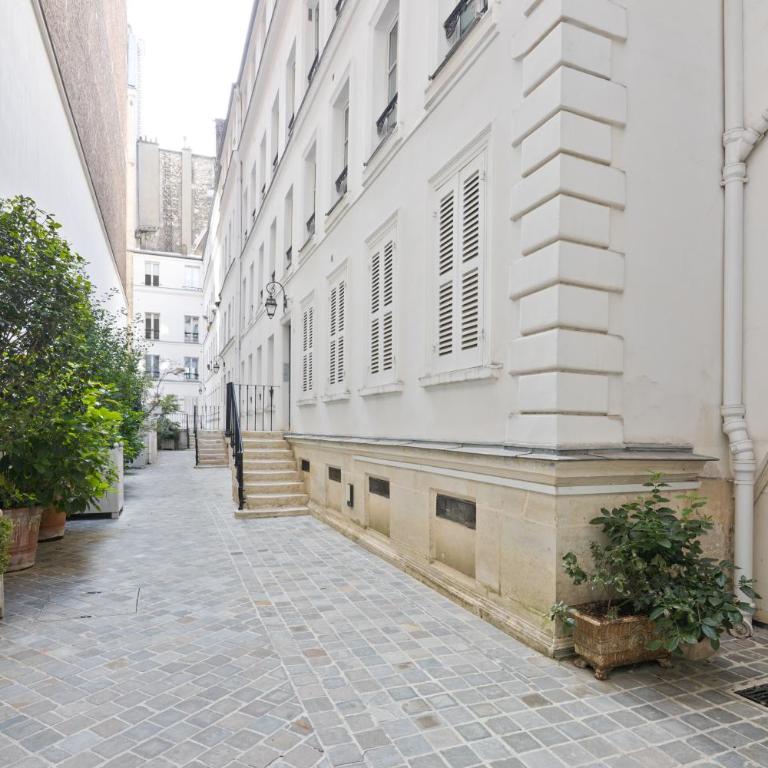 Place de la Concorde Luxurious Apartment 2BR-6P Free Netflix - Appartement 2 Chambres - 22