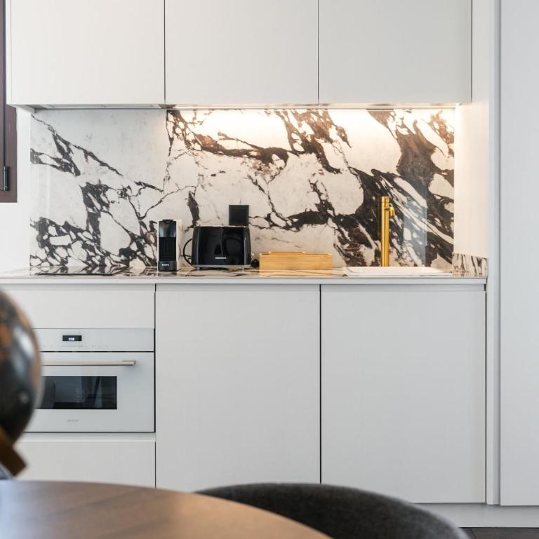 Los 36 by GRUPO CCOMMO - One-Bedroom Apartment with Rooftop Spa Bath - 5