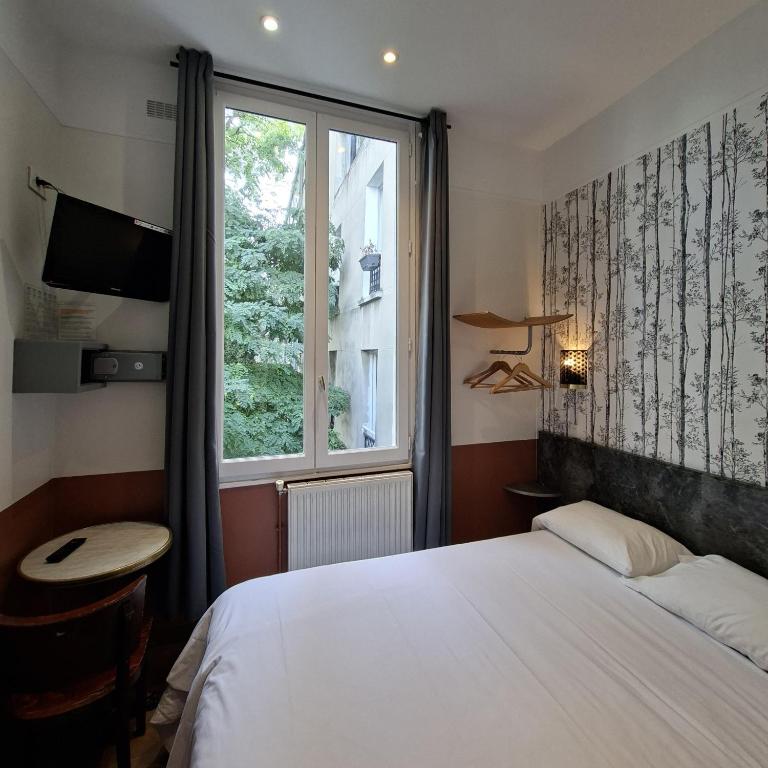 Caulaincourt Montmartre by Hiphophostels - Chambre Double avec Salle de Bains Commune - 2