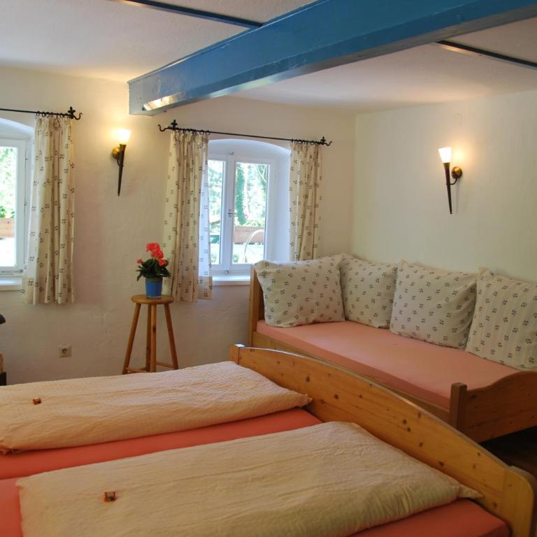 Gestütshof Brendlberg inkl. Chiemgaukarte - Apartment mit Balkon - 2