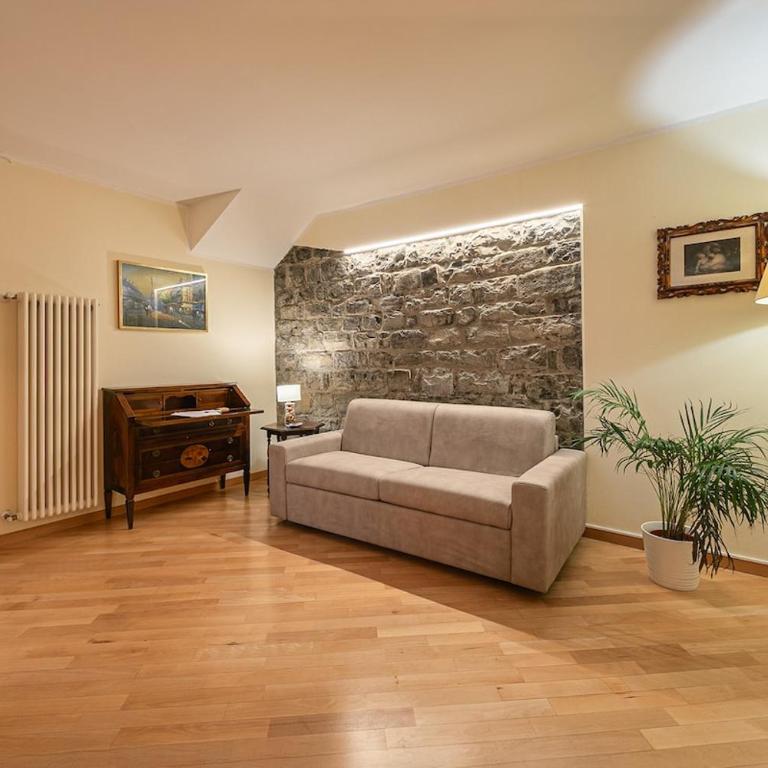 Borgo 19 - Centro Como - Appartamento con 1 Camera da Letto - 8