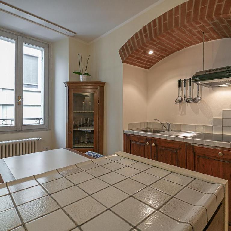 Borgo 19 - Centro Como - Appartamento con 1 Camera da Letto - 9