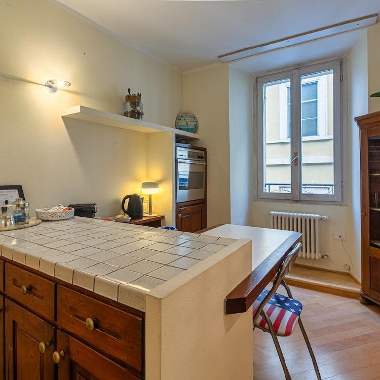 Borgo 19 - Centro Como - Appartamento con 1 Camera da Letto - 20