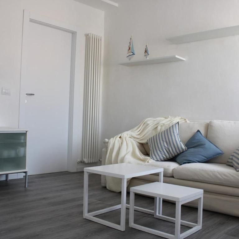 Second-floor apartment in Chioggia's main square - Appartamento con 3 Camere da Letto - 11