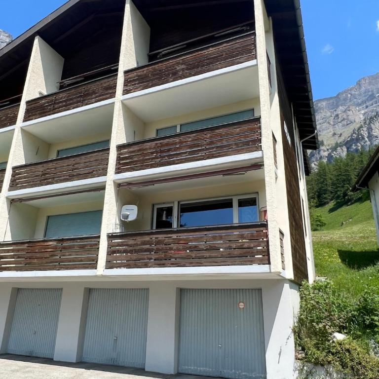 Leukerbad TOP, Thermalquellen, Skigebiet - Appartement 1 Chambre avec Balcon - 24