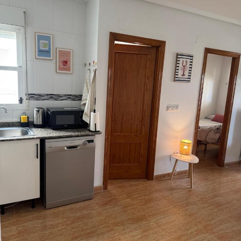Sunny South Terrace - Brand-New Apartment - Appartamento con 2 Camere da Letto - 12