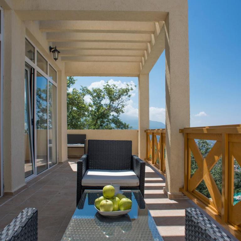Berg Apartments - One-Bedroom Apartment with Terrace and Sea View - 11