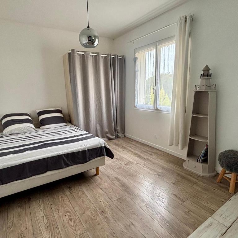 Magnifique Duplex - jardin - vue mer Plage et Sanary à pied - One-Bedroom Apartment - 20