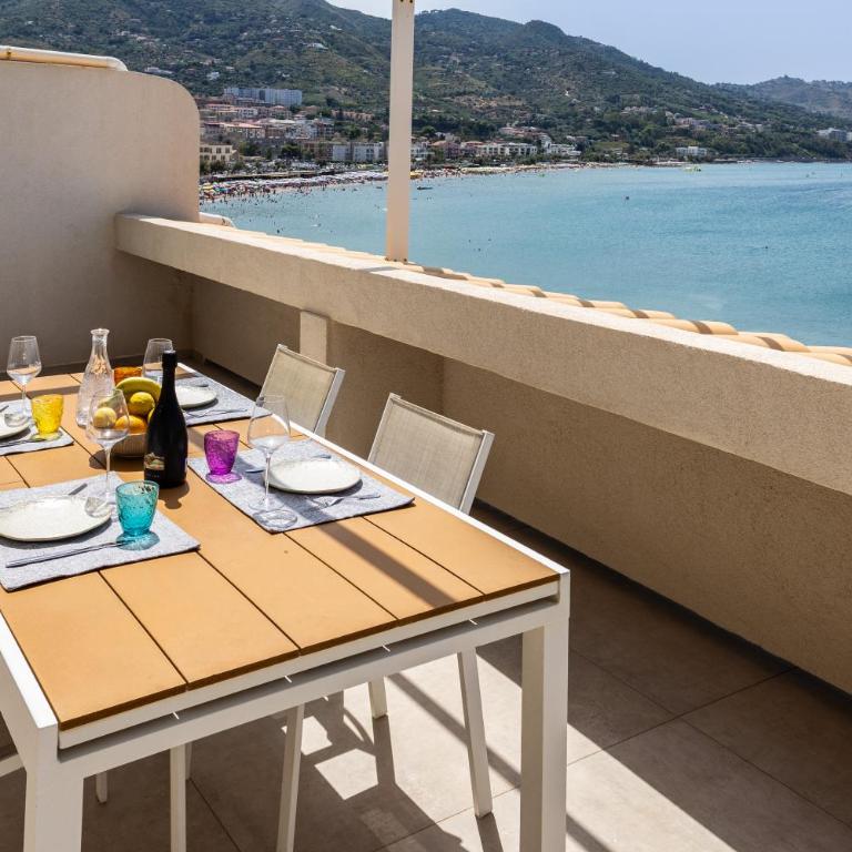 AUREA collection SEA VIEW - Appartamento con 2 Camere da Letto, Terrazza e Vista Mare - 58