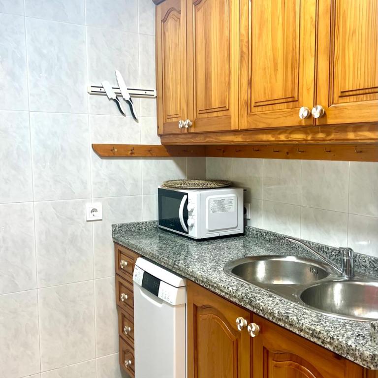 NT Sunny Benalbeach Escape Pools and Beach - Apartamento de 1 dormitorio - 20