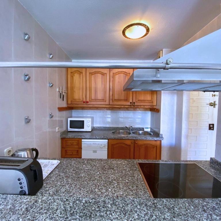 NT Sunny Benalbeach Escape Pools and Beach - Apartamento de 1 dormitorio - 17