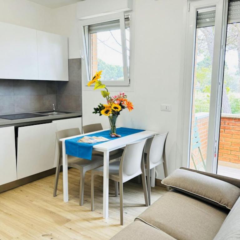 Comfy apartment with balcony - Apartment - 6