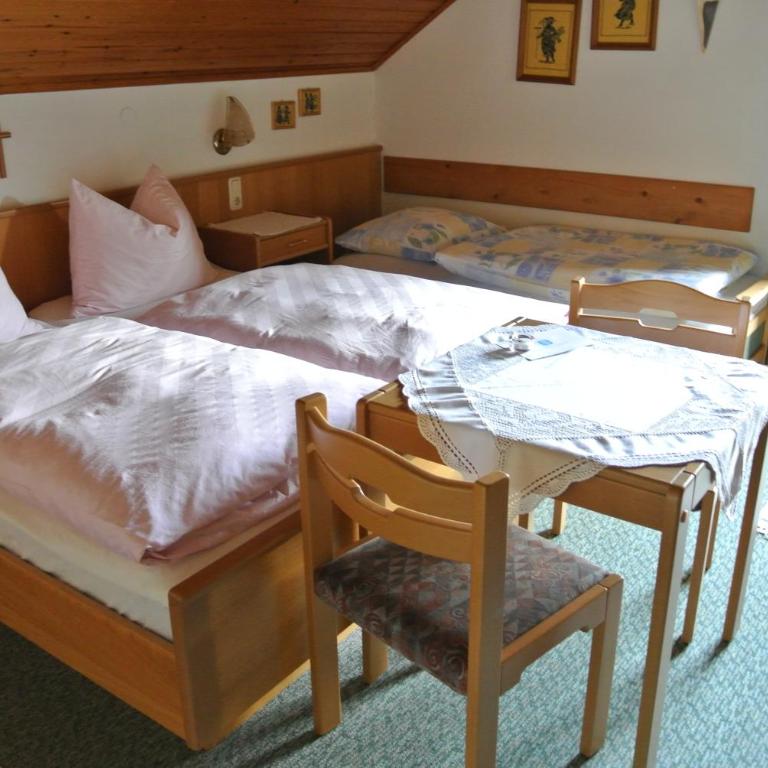 Treindlhof - Habitación Triple con balcón - 3