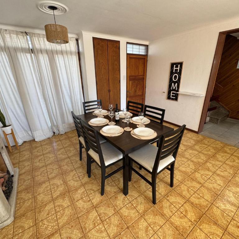 Gran Morada ideal familias y amigos - Four-Bedroom House - 22